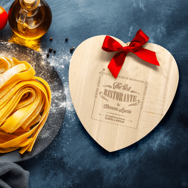 Tagliere In Bambù Personalizzato Per La Nonna Con Incisione "Tutto Ha Un Sapore Migliore Quando Lo Fa La Nonna", Regalo Originale Per Compleanno O Festa Della Mamma Dai Nipoti