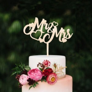 Cake topper